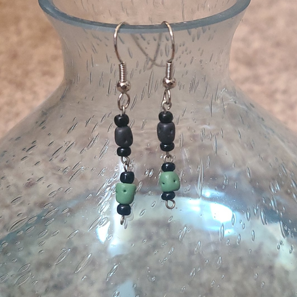 Beaded black and green earrings